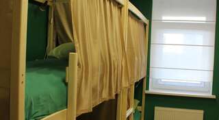 Гостиница Nice Hostel Самара Кровать в общем четырехместном номере-1